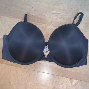 Victoria’s Secret Dark Grey Push-Up Bra 34DD